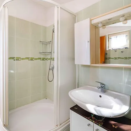 In - Paklenica Riviera 50353