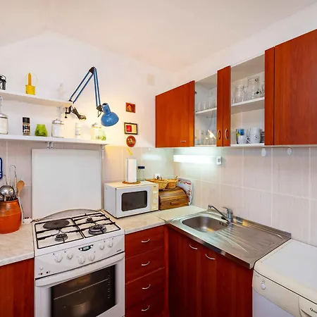 In - Paklenica Riviera 50353 Ferienhaus Rovanjska